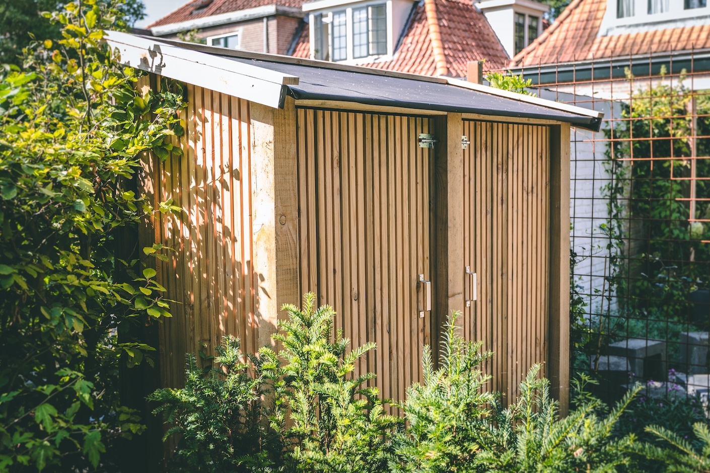 Tuinrenovatie project op de Zwarteweg te Bussum door Snijers Tuinen