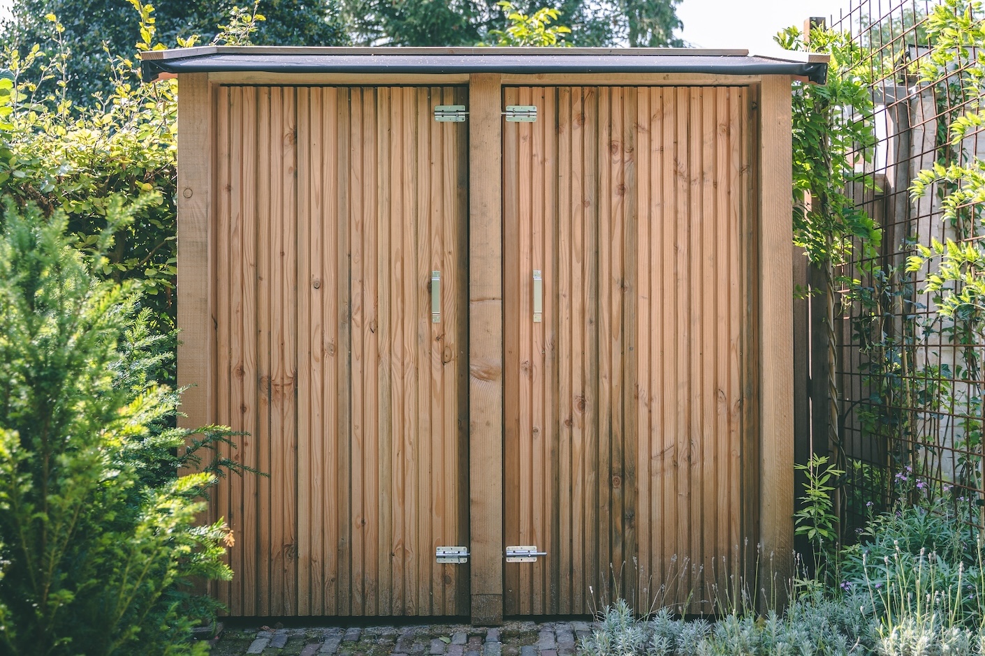 Tuinrenovatie project op de Zwarteweg te Bussum door Snijers Tuinen