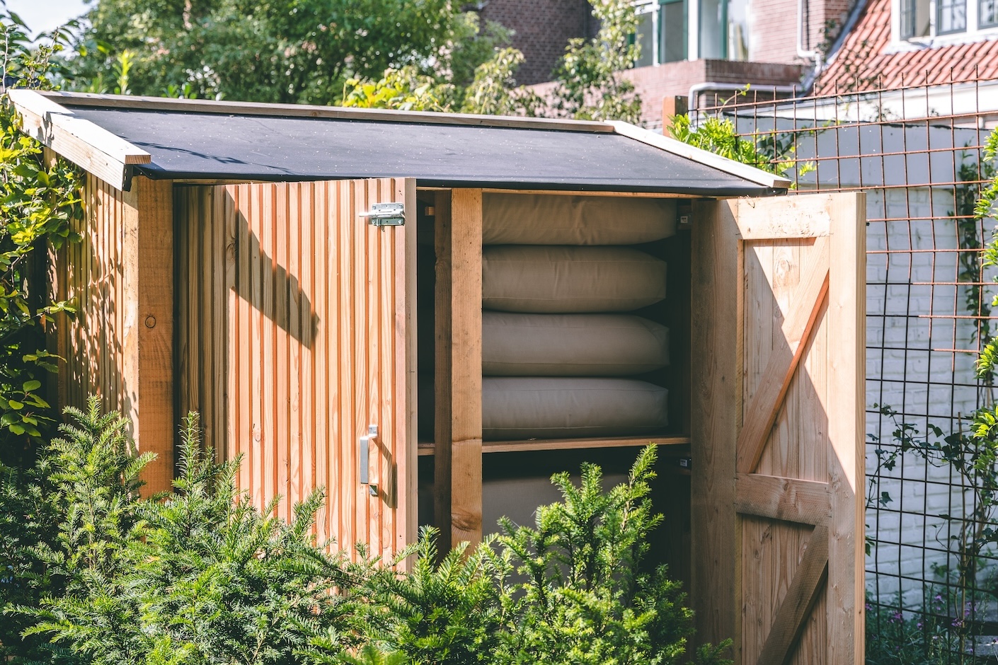 Tuinrenovatie project op de Zwarteweg te Bussum door Snijers Tuinen